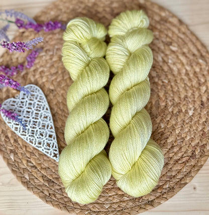 Seide Merino „Limettengrün“