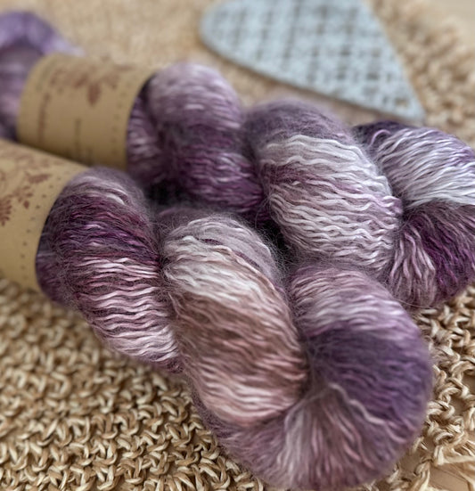 Alpaka Fluffy „Dämmerungstille“