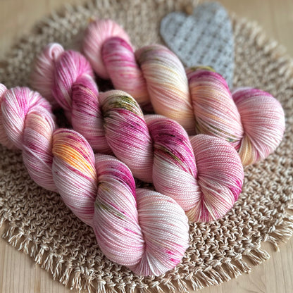 Sock Hightwist 360 „Rosenhecke“