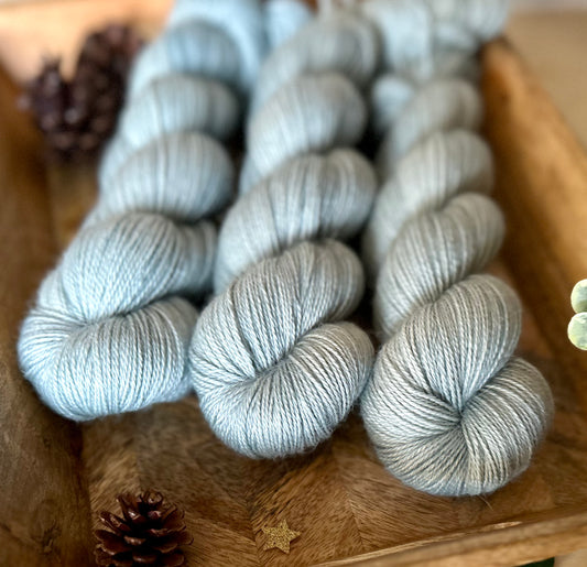 Alpaka Seide Kaschmir „Winterminze“