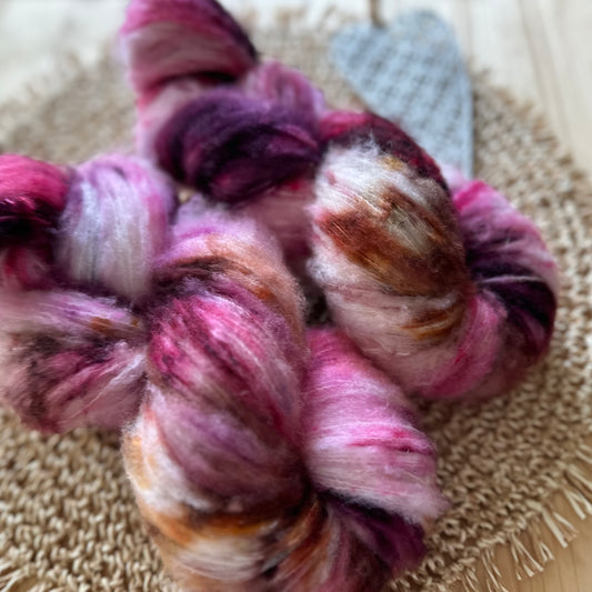 Brushed Merino 600 „Purpurpoesie”