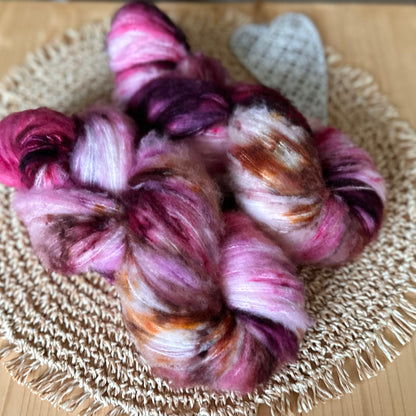 Brushed Merino 600 „Purpurpoesie”